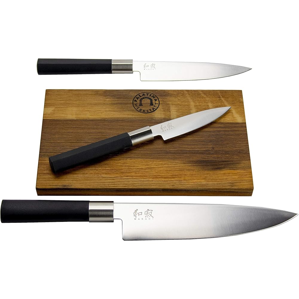 Kai Wasabi Black Set de couteaux 67-W18 | 3 couteaux d'office ultra tranchants / couteaux de chef | + planche à découper en bois de fût, 25 x 15 cm : Cuisine et Maison