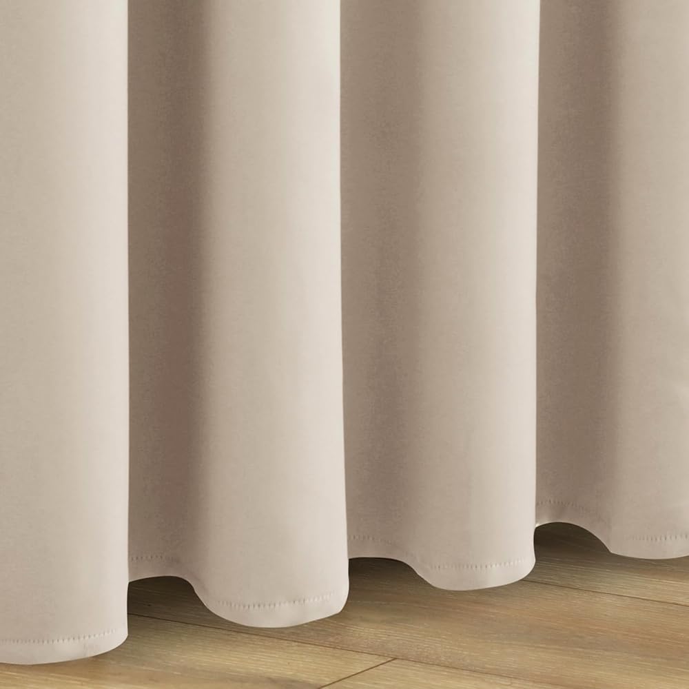 JIUZHEN Rideaux Occultants Rideau Thermique Isolant Anti Chaleur Lot de 2 Rideaux à Oeillets Isolation Lumiere Anti UV pour Chambre Maison Salon 167x228cm(LxH Beige : Cuisine et Maison