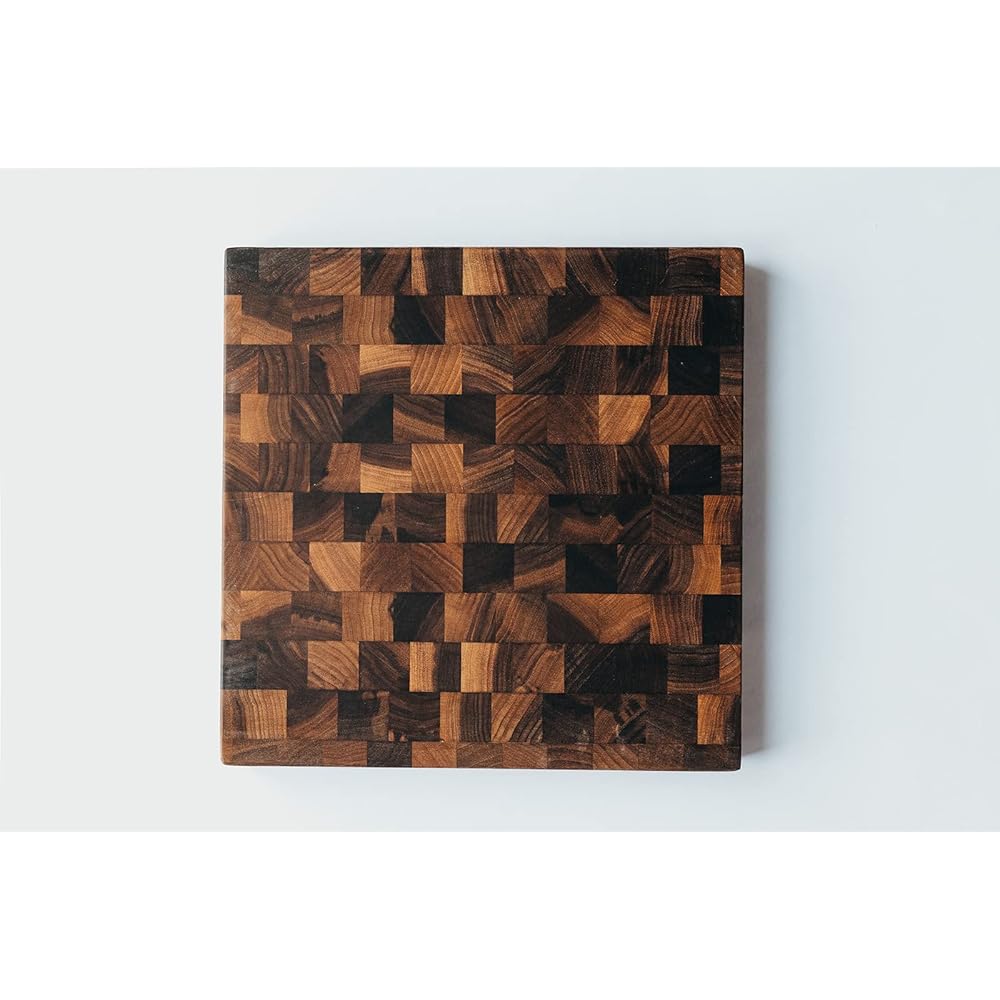 GULILES Planche à découper en bois de noyer naturel européen fait à la main | Huilée | pour la préparation des aliments, la viande, les légumes, le pain, le fromage (grande 35x35x4 cm) : Cuisine et Maison