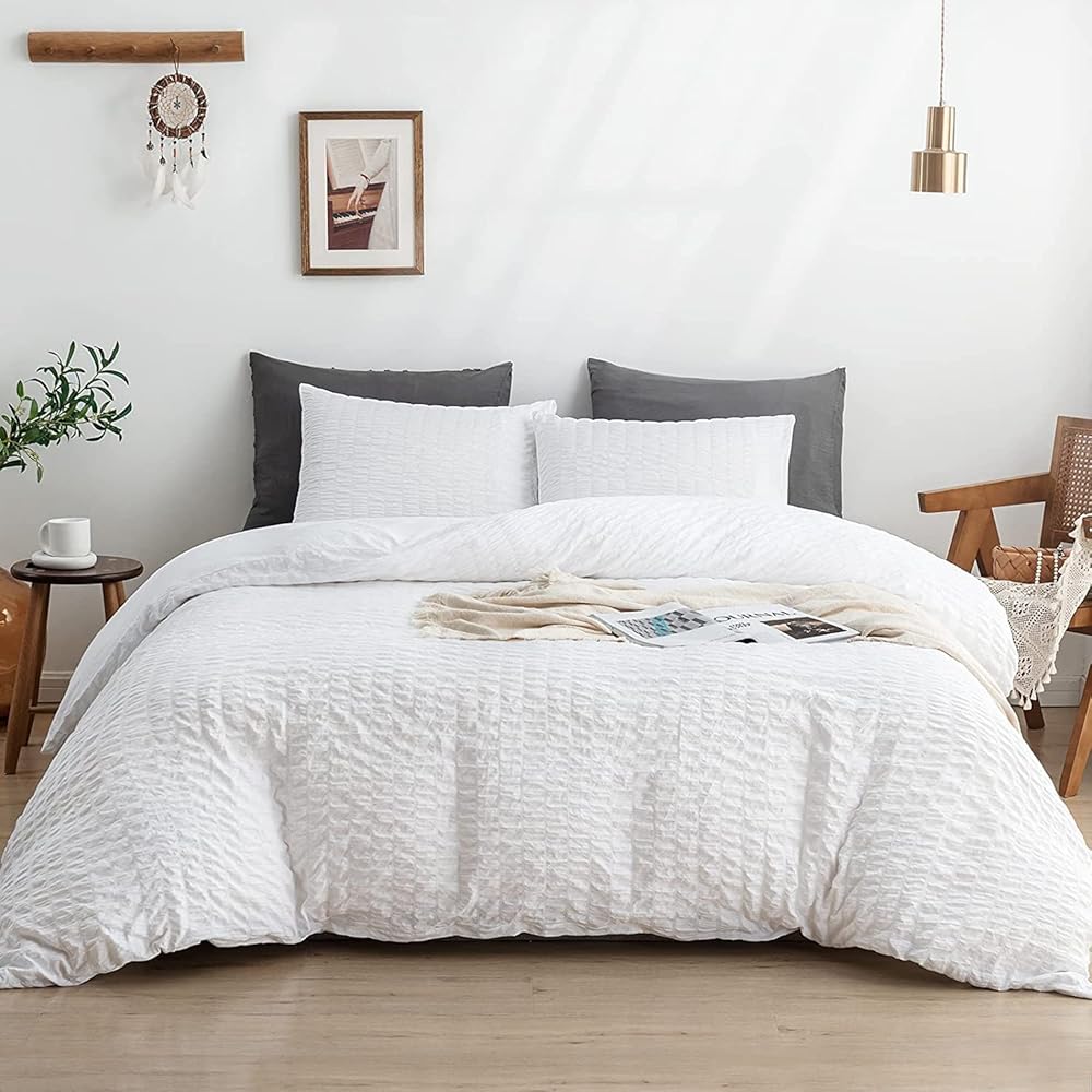 Sedefen Housse de Couette Seersucker 240x260cm Rayures Blanc + 2 x Taies d'oreiller 65x65cm avec Fermeture Eclaire Adulte Ado Doux Confortable Elegant Parure de lit 2 Personnes Rayé : Cuisine et Maison