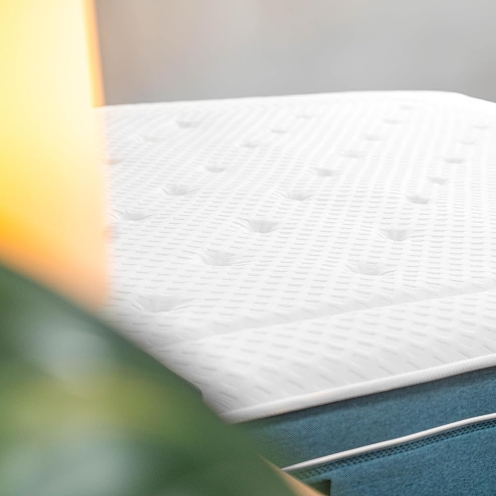 WIN REST Matelas à mémoire de Forme Gel à Ressorts ensachés Aqua, Hauteur 30 cm, fermeté Moyenne, Noyau de 750 Ressorts, Tissu damassé 400 g, Fibre hypoallergénique Super Soft (140 x 190 cm) : Cuisine et Maison