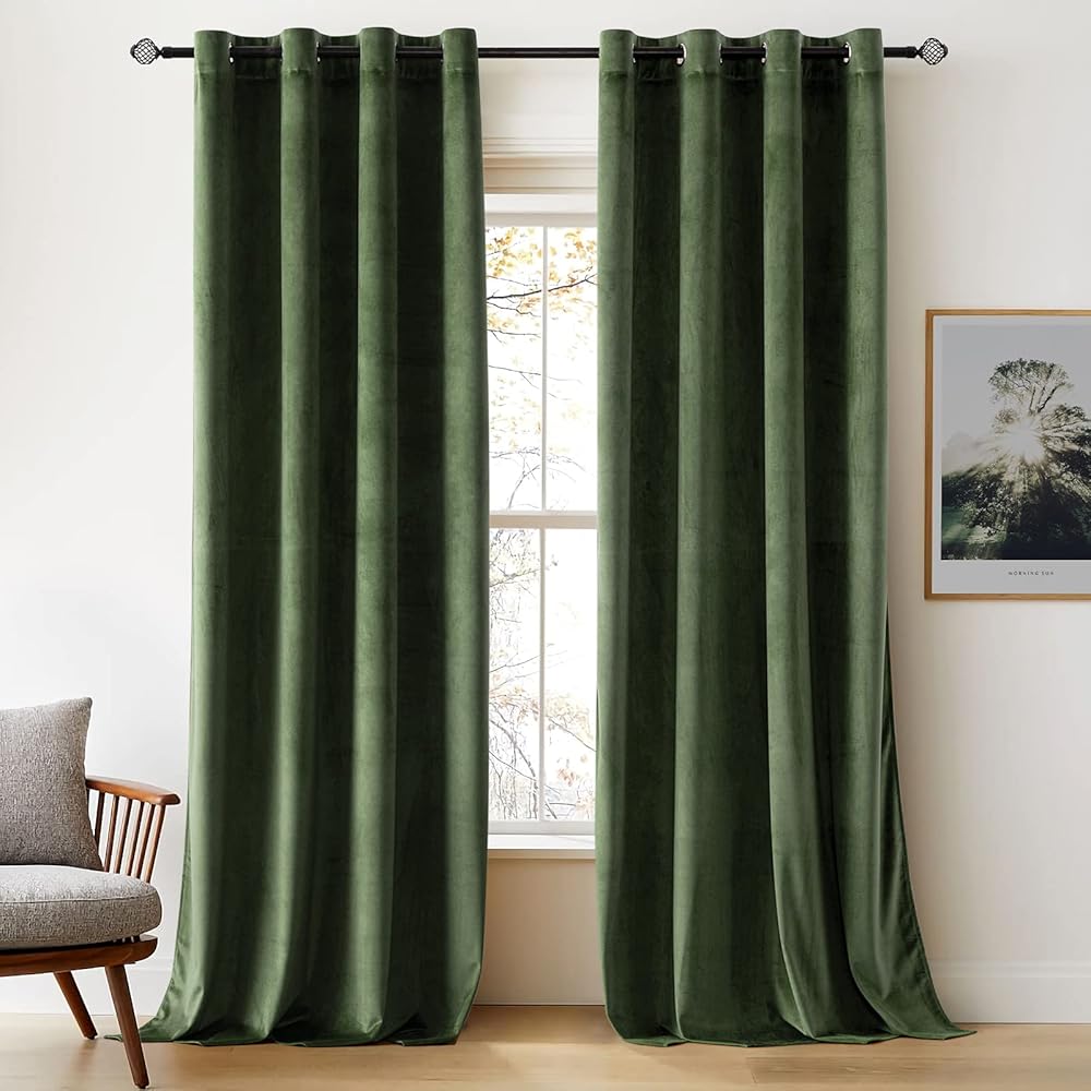 Woaboy Rideaux Occultant Thermique Salon Rideaux et Draperies Chambre Double Velours Panneaux de Rideau Intérieurs Isolant Anti Chaleur/Froid à Oeillets Extensible Lot de 2, 140x200cm Vert Olive : Cuisine et Maison