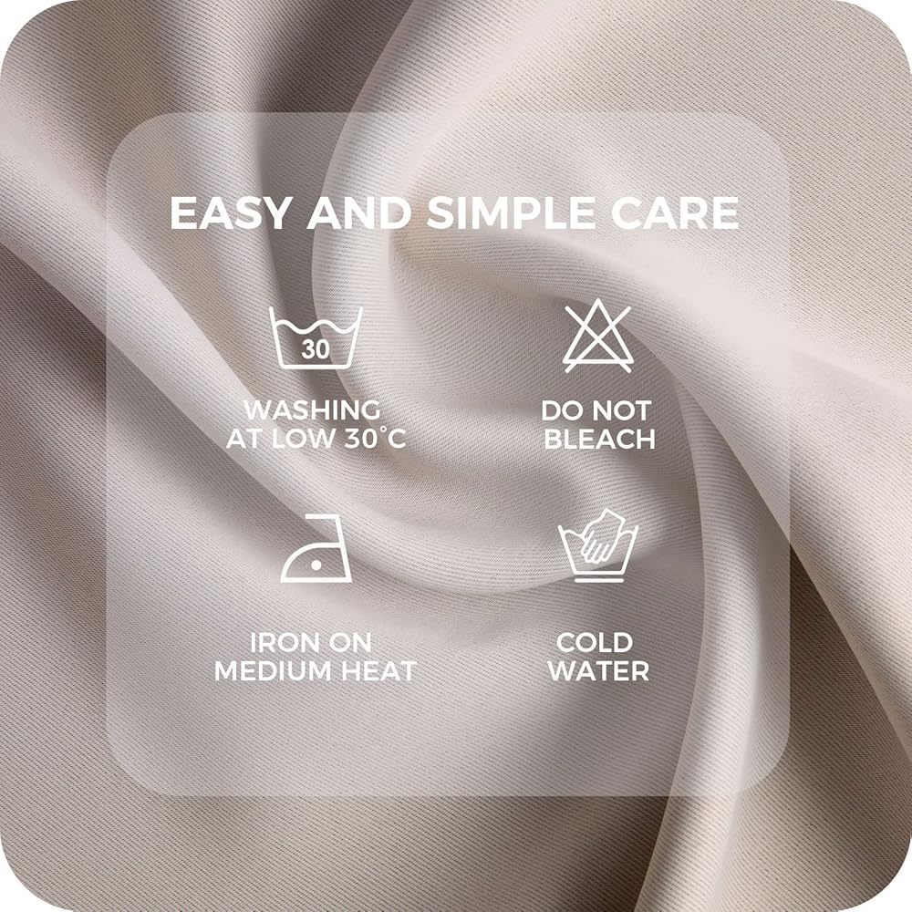 MRTREES Rideau Occultant Thermiques 140x270 cm Beige Rideau Thermique Isolant Anti Froid Chaleur pour Salon Chambre Rideau Séparation de Pièce pour Cuisine Rideau Dressing Lot de 2 à Oeillets : Cuisine et Maison