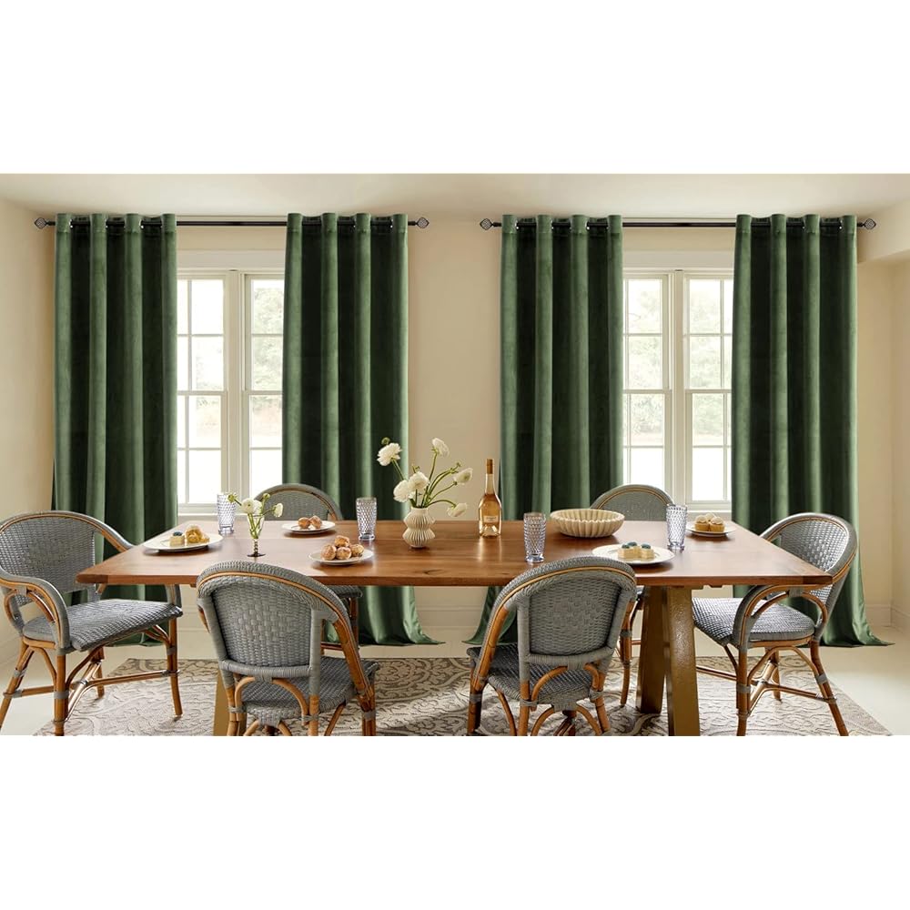 Woaboy Rideaux Occultant Thermique Salon Rideaux et Draperies Chambre Double Velours Panneaux de Rideau Intérieurs Isolant Anti Chaleur/Froid à Oeillets Extensible Lot de 2, 140x200cm Vert Olive : Cuisine et Maison