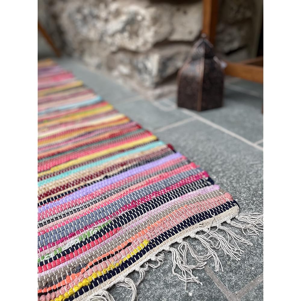 Second Nature Online - SHANTI Tapis multicolore | Tissé à la main | Respectueux de l'environnement : tissu 100 % recyclé | Source éthique | Tissage plat (240 cm x 240 cm) : Cuisine et Maison