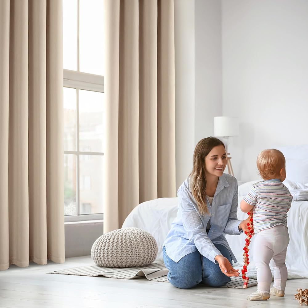 MIULEE Rideau Grande Largeur Rideaux 200x245 CM (L x H), Lot de 2 Rideau Occultant Thermiques Isolant Panneaux Intérieurs, Beige Rideaux Anti Chaleur Fenetre à Oeillets pour Maison Salon Chambre : Cuisine et Maison