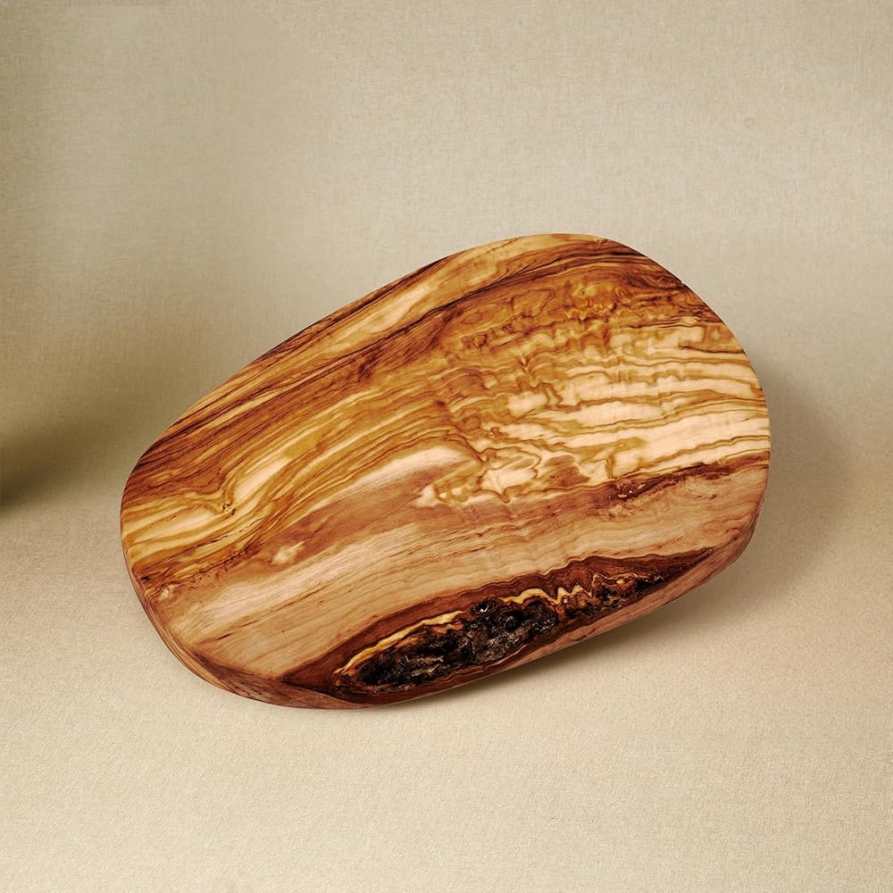 Planche à découper en bois d'olivier en coupe naturel Marron : Cuisine et Maison