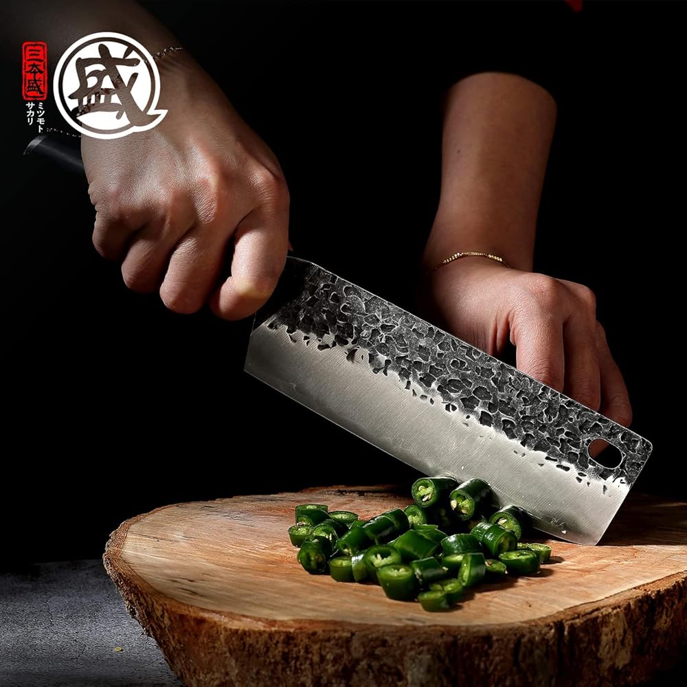 MITSUMOTO SAKARI Couteau Cuisine Nakiri 17 cm, Couteau Japonais en Acier Inoxydable à Haute Teneur en Carbone, Couteau de Cuisine Forgé à la Main (Manche en Bois de Pakka Boutique Boîte en bois) : Cuisine et Maison