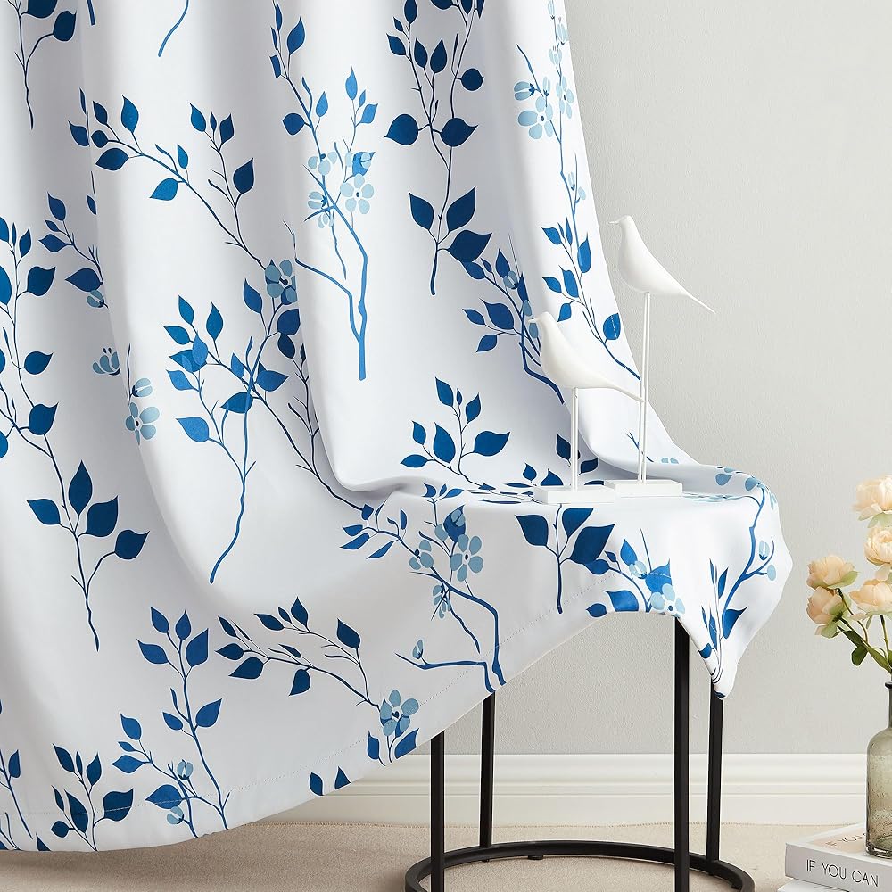 Beauoop Lot de 2 rideaux occultants à œillets avec motif floral bleu marine pour salon, chambre à coucher, 228,6 cm, isolation thermique et réduction du bruit : Cuisine et Maison