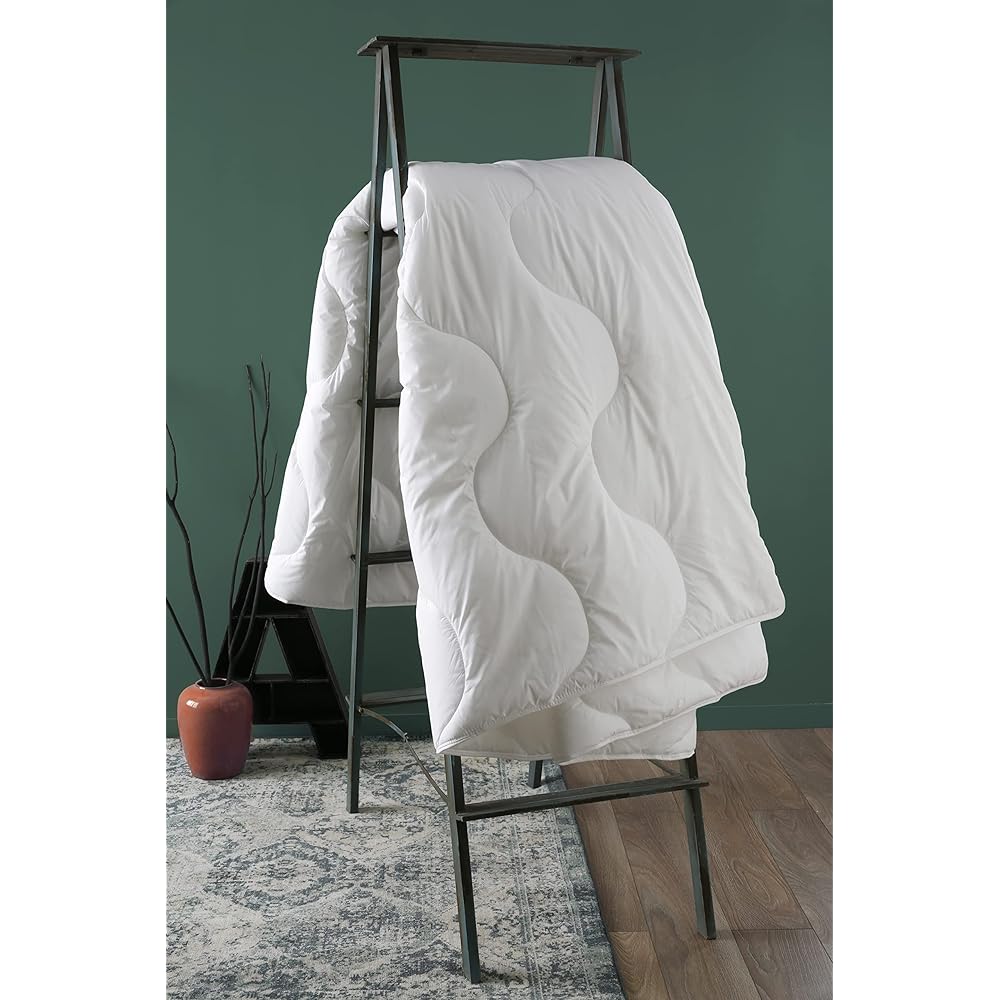 DODO | Couette Tempérée Synthétique 140x200 | pour lit 1 Personne | Couette Amazonie | Anti-acariens et Gonflant | Fibre Recyclée | Fabriqué en France | Lavable en Machine à 40°c : Cuisine et Maison
